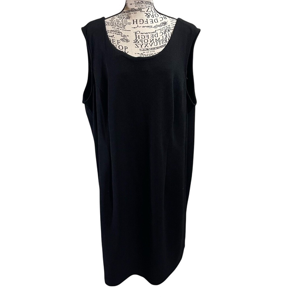 Chic Black Sleeveless Midi Dress